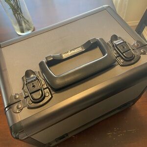 Mac Cosmetics Train Case Makeup Organizer